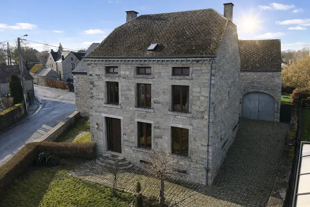 Maison à vendre à Rochefort – 1/10