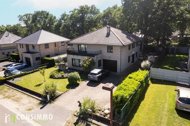 Villa te koop in Genk – 1/10