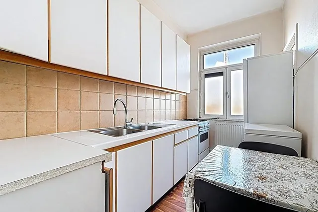 Appartement te koop in Schaerbeek – 1/7