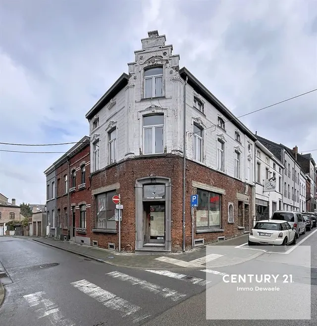 Huis te koop in Nivelles – 1/10