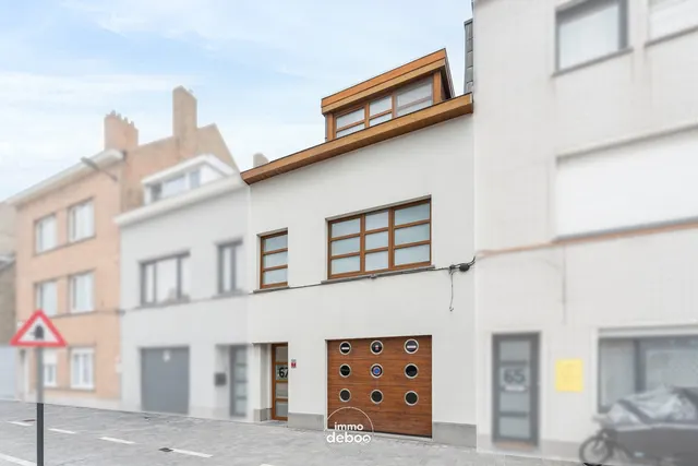 Bel-etage te koop in Oostende – 1/20