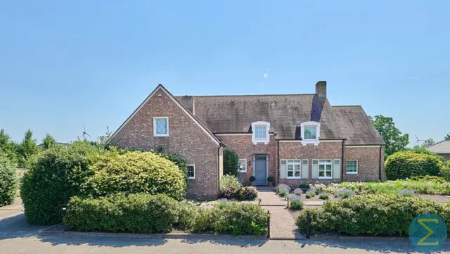 Villa te koop in Arendonk – 1/10