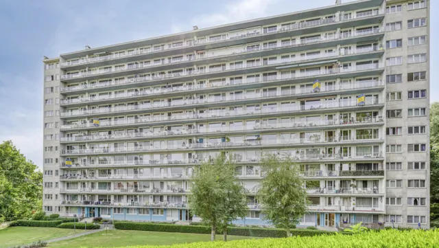 Appartement te koop in Zellik – 1/10