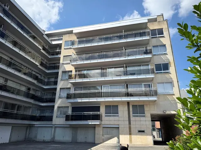 Appartement te huur in Renaix – 1/8
