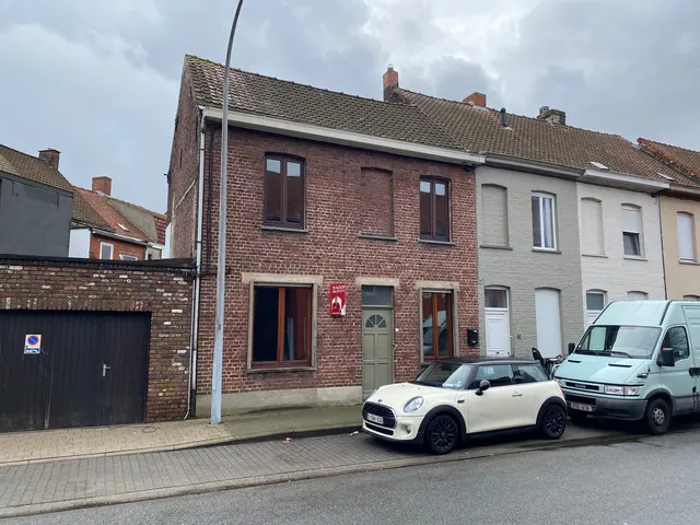 Eengezinswoning te koop in Kortrijk – 1/10