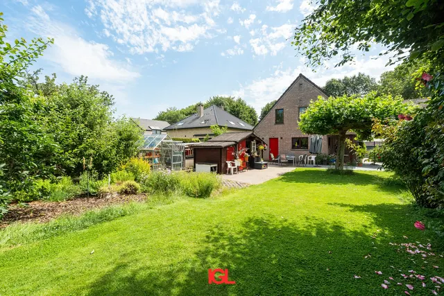 Villa à vendre à Sint-Pieters-Leeuw – 1/10