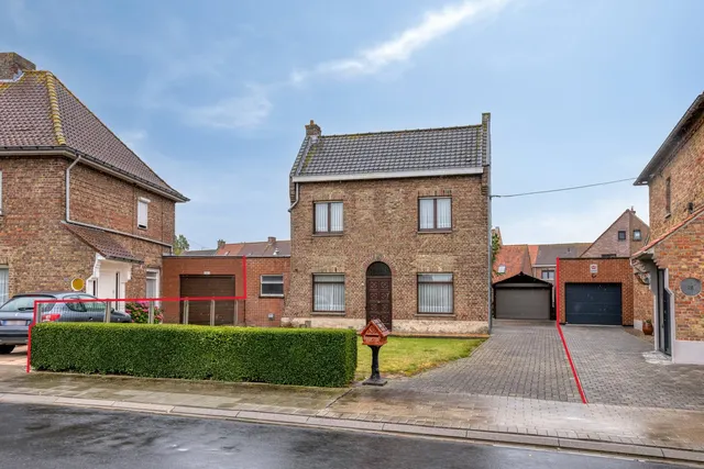 Huis te koop in Veurne – 1/10