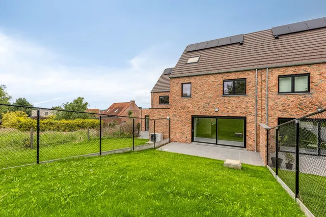 Huis te koop in Houthulst – 1/10