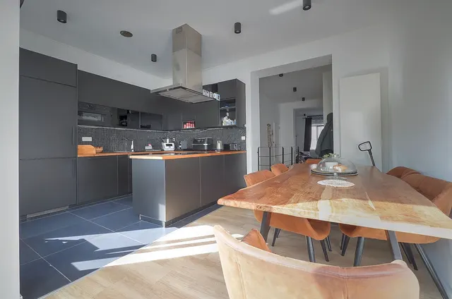 Appartement te koop in Koekelberg – 1/10