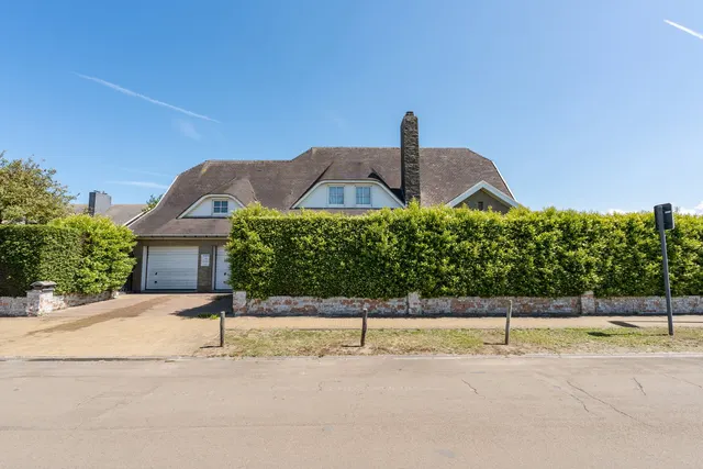 Huis te koop in Oostende – 1/10