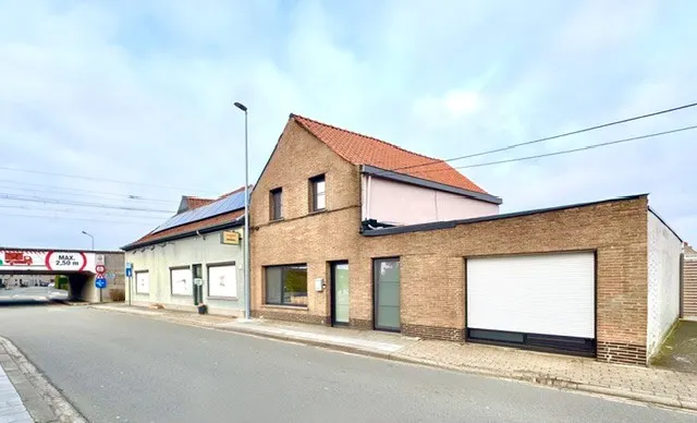 Huis te koop in Waregem – 1/10