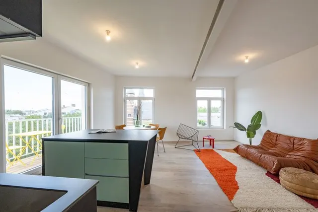 Appartement te koop in Deurne – 1/10