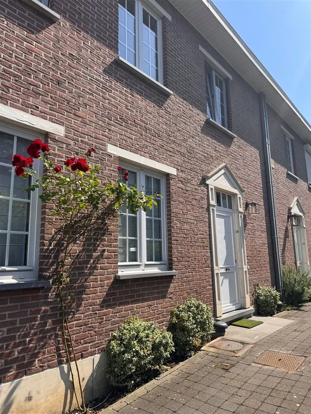 Huis te huur in Woluwe-Saint-Lambert – 1/10