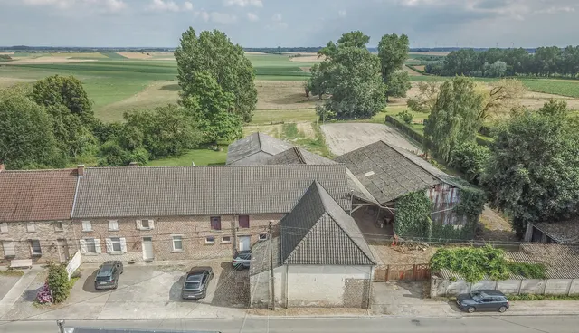Maison à vendre à Incourt – 1/10