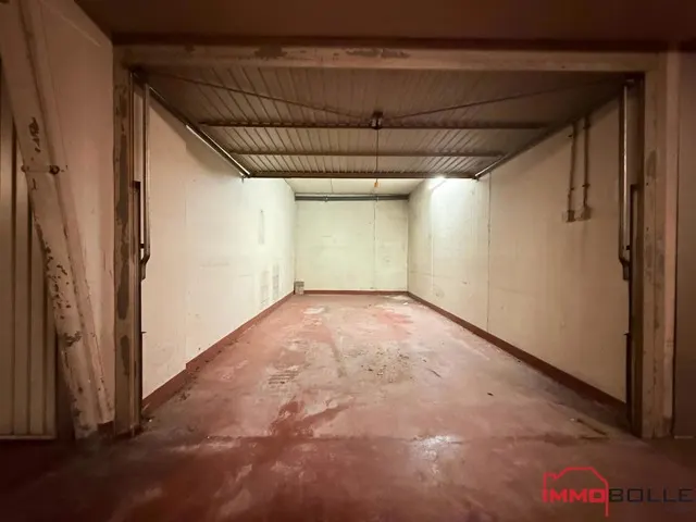 Gesloten Garagebox te koop in Watermael-Boitsfort – 1/7