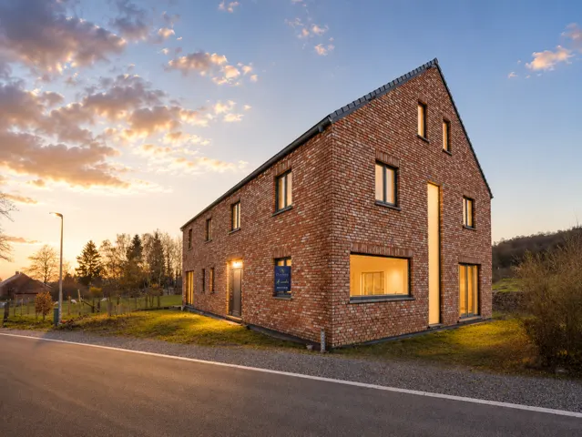 Maison à vendre à Oppagne – 1/10