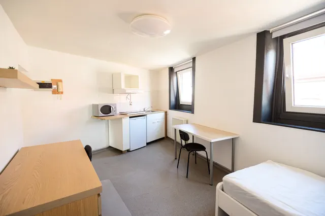 Appartement te koop in Liège – 1/7