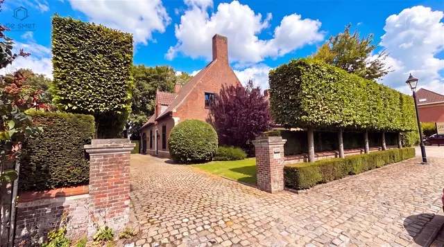 Villa te koop in Lierde – 1/10