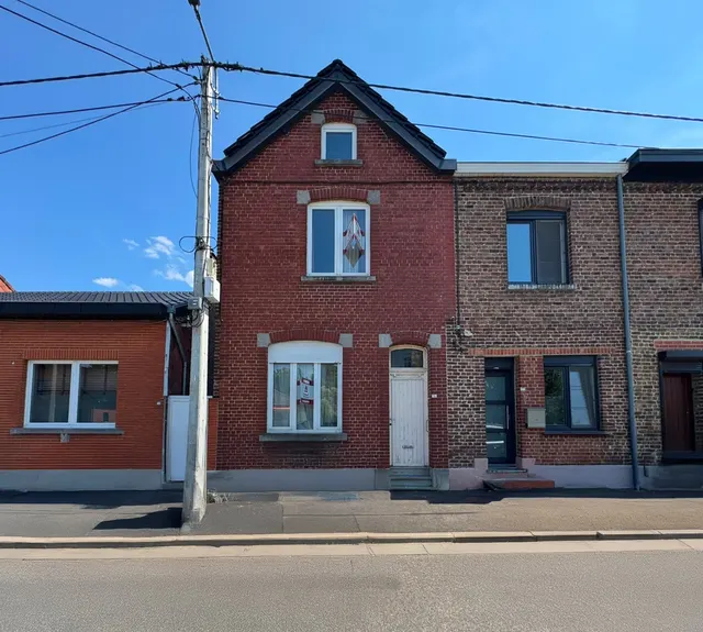Huis te koop in La Louvière Saint-Vaast – 1/8