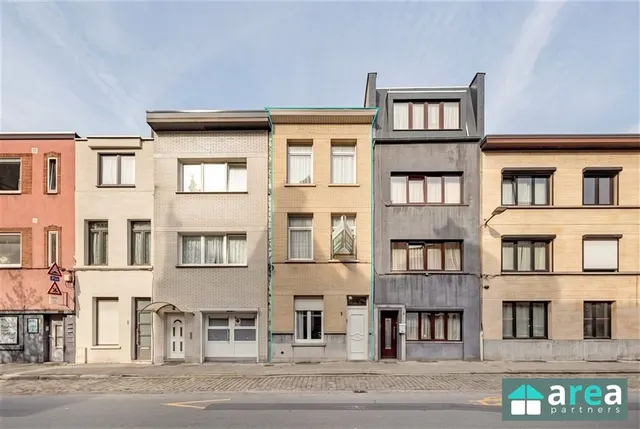 Maison à vendre à Borgerhout – 1/10
