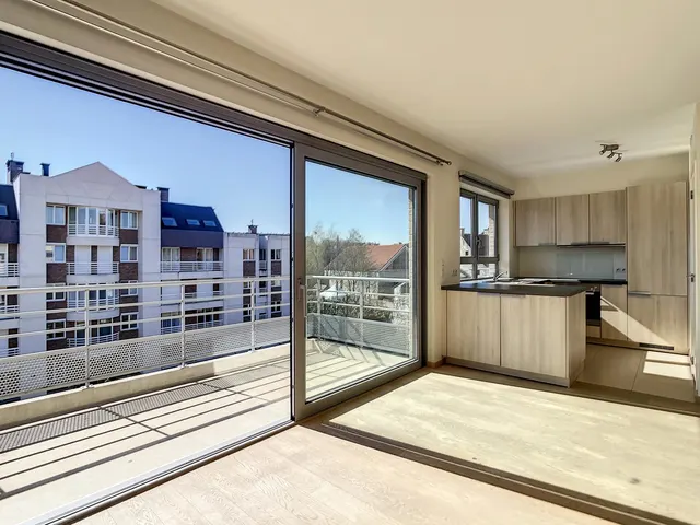 Appartement te huur in Woluwe-Saint-Lambert – 1/10
