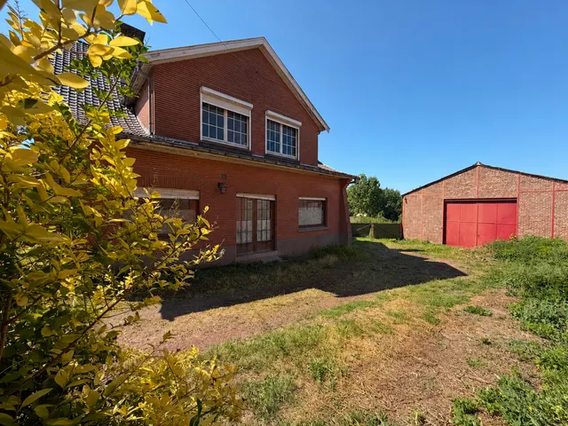 Villa te koop in Quiévrain – 1/10