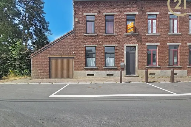 Huis te koop in Les Bons Villers – 1/10