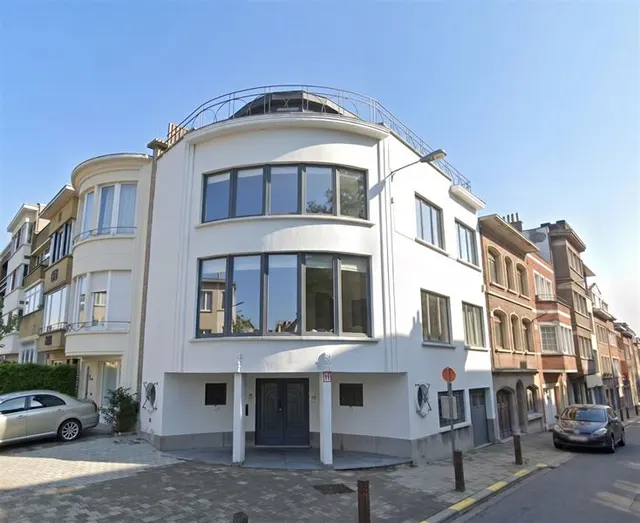 Maison à vendre à Woluwé-Saint-Pierre – 1/10