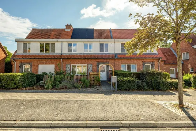 Maison à vendre à Waasmunster – 1/10