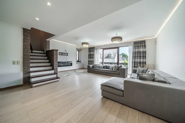 Huis te koop in Berchem-sainte-agathe – 1/10