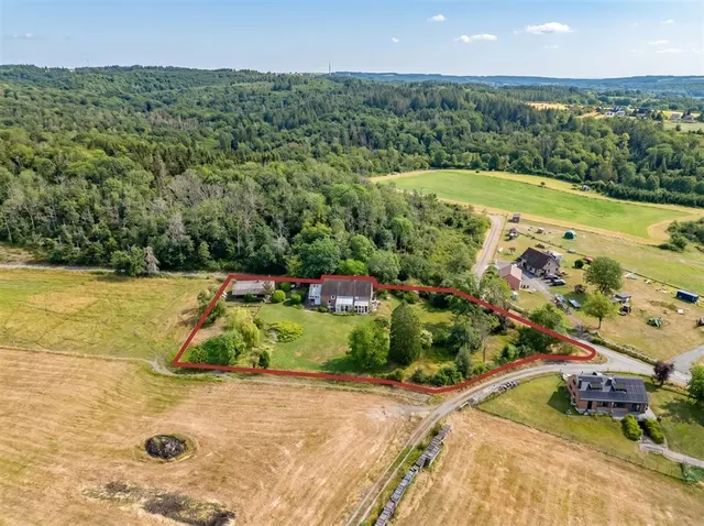 Huis te koop in Rochefort – 1/10