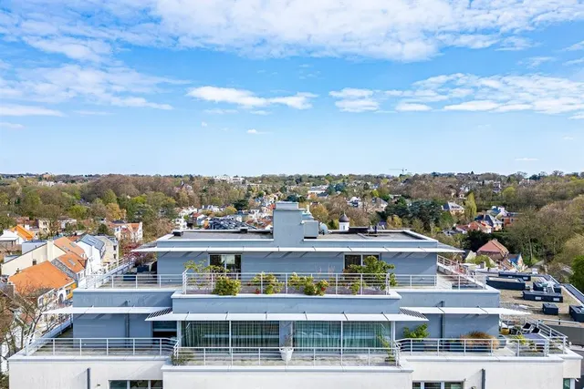 Penthouse te koop in Uccle – 1/10