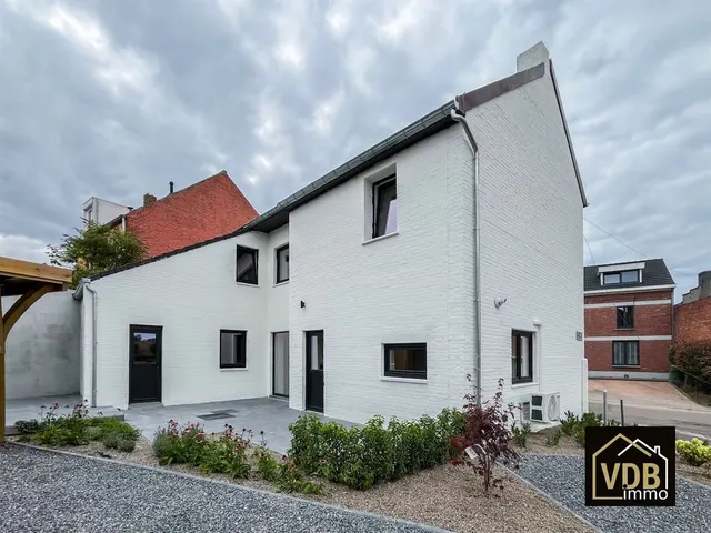 Huis te koop in Riemst – 1/10