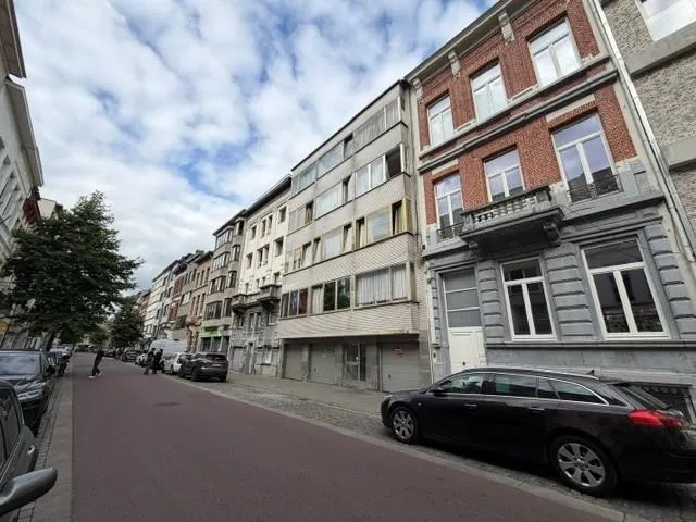Appartement à vendre à Antwerpen – 1/6