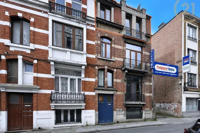Appartement te koop in Jette – 1/10