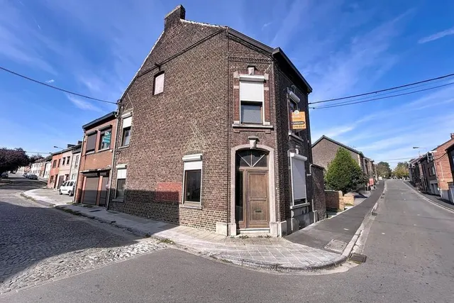 Maison à vendre à Gilly – 1/10