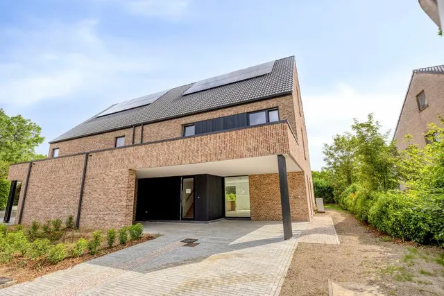 Huis te koop in Holsbeek – 1/10