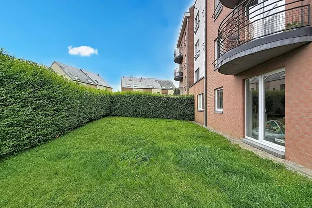 Appartement te koop in Jette – 1/10