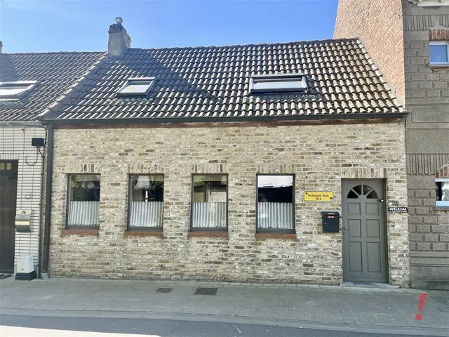 Huis te koop in Jabbeke – 1/10