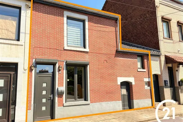 Maison à vendre à Auvelais – 1/10
