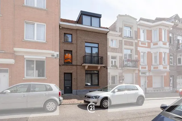 Maison à vendre à Anderlecht – 1/4