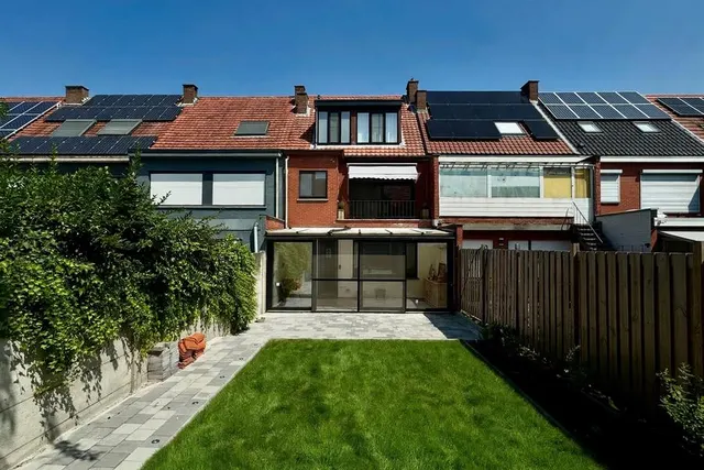 Huis te koop in Aartselaar – 1/4
