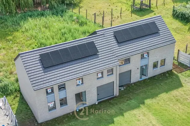 Huis te koop in Sirault – 1/4