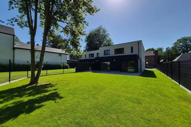 Maison à vendre à Marcinelle – 1/4