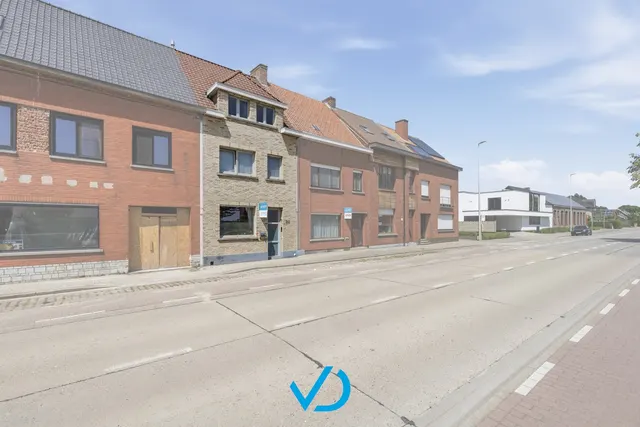 Huis à vendre à Ieper – 1/10