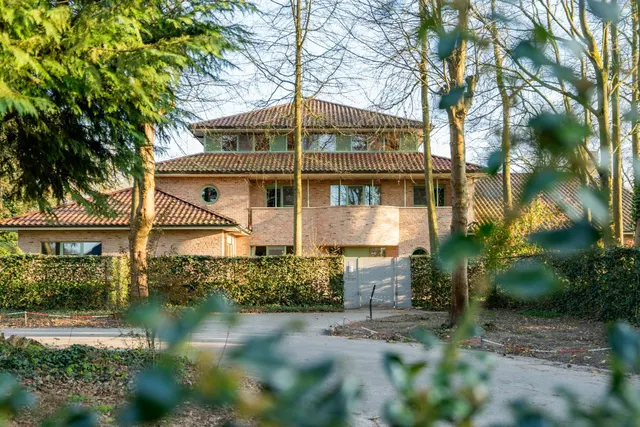 Huis te koop in De Pinte – 1/10