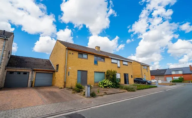 Huis te koop in Wingene – 1/10