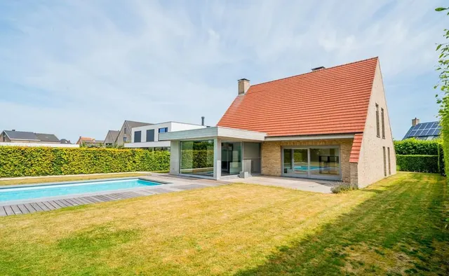 Huis te koop in Aalter – 1/10