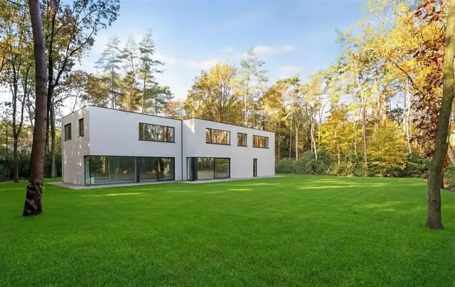 Villa te koop in Kapellen – 1/10