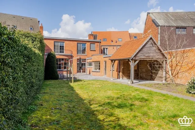 Huis à vendre à Essen – 1/10